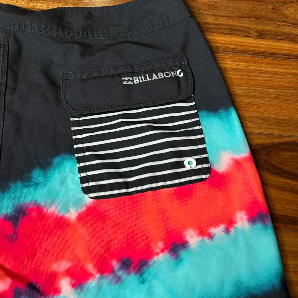 Billabong stylish platinum